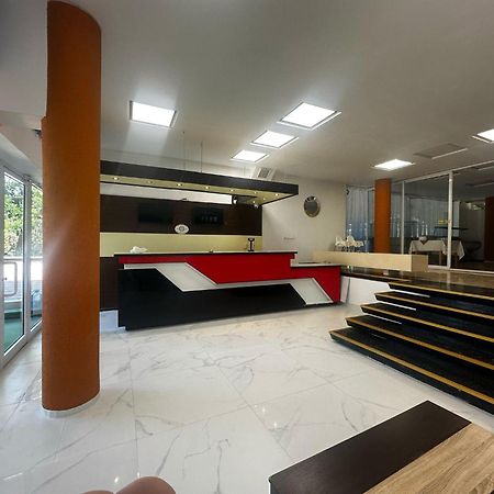 Hotel Tomis Neptun Exterior foto