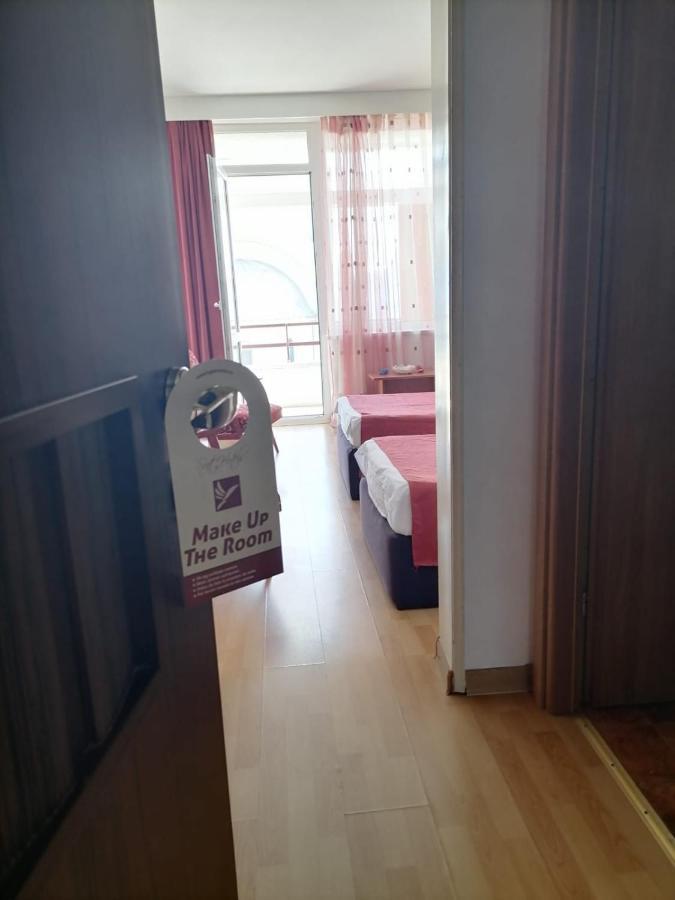 Hotel Tomis Neptun Exterior foto