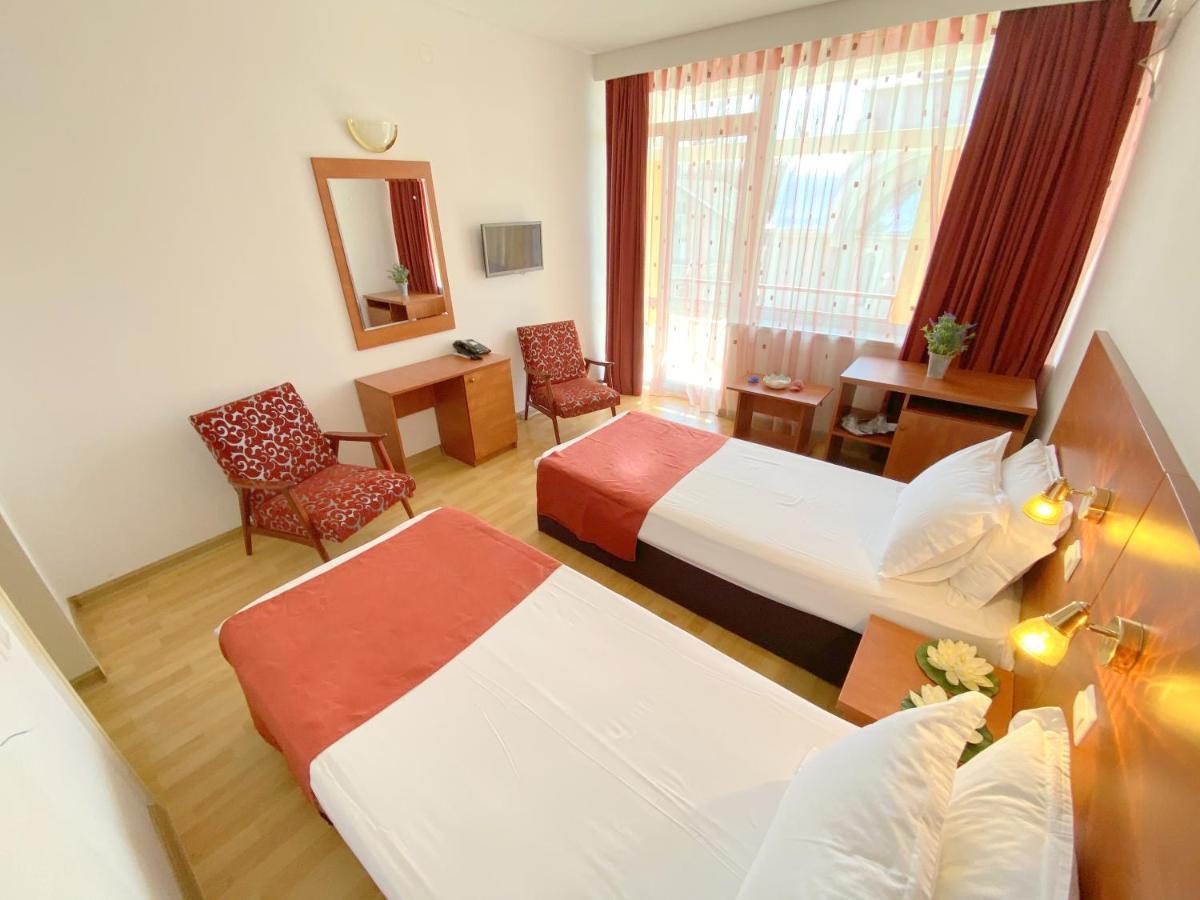 Hotel Tomis Neptun Exterior foto