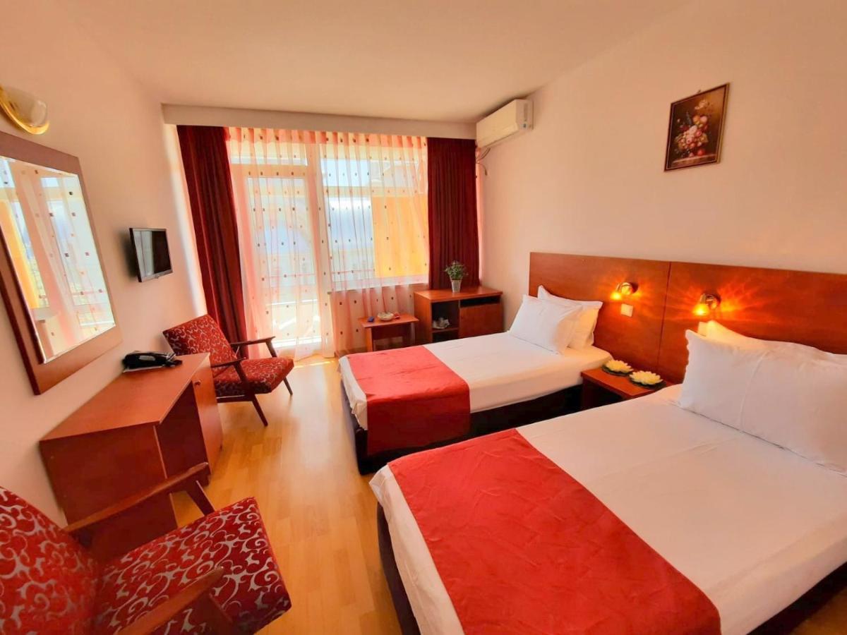 Hotel Tomis Neptun Exterior foto