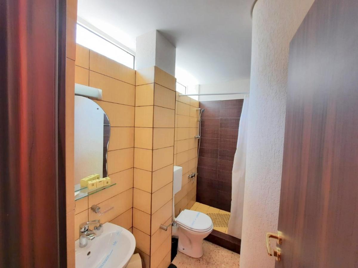 Hotel Tomis Neptun Exterior foto