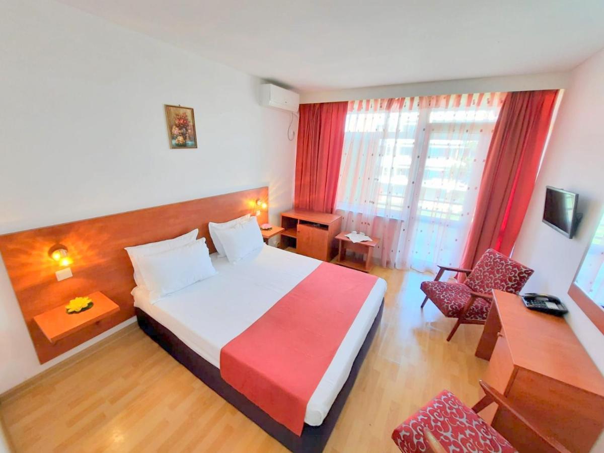 Hotel Tomis Neptun Exterior foto