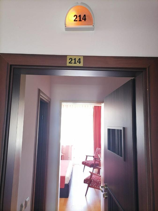 Hotel Tomis Neptun Exterior foto