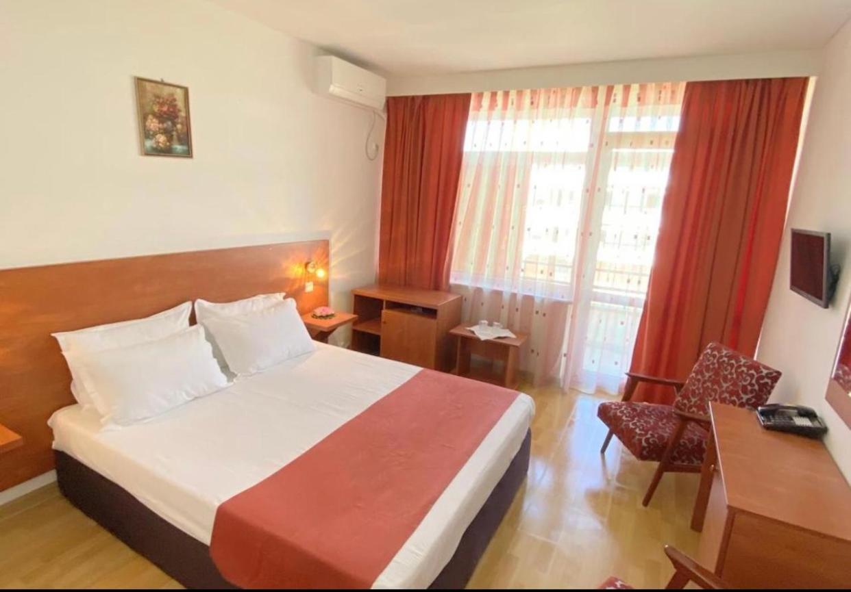 Hotel Tomis Neptun Exterior foto