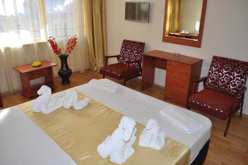 Hotel Tomis Neptun Exterior foto